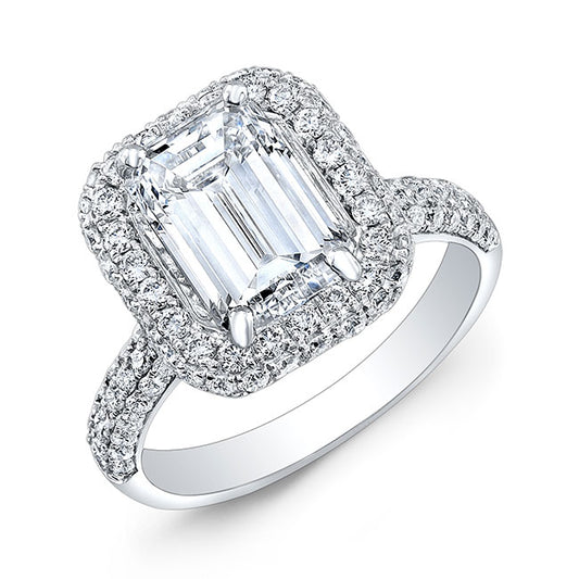 Classic Style Halo Diamond Engagement Ring